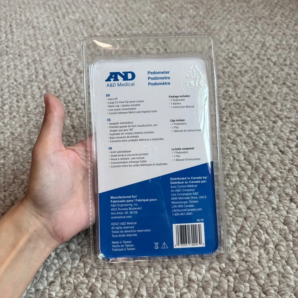 A&D Medical Pedometer Step Counter‎ Distance Calories Tracker